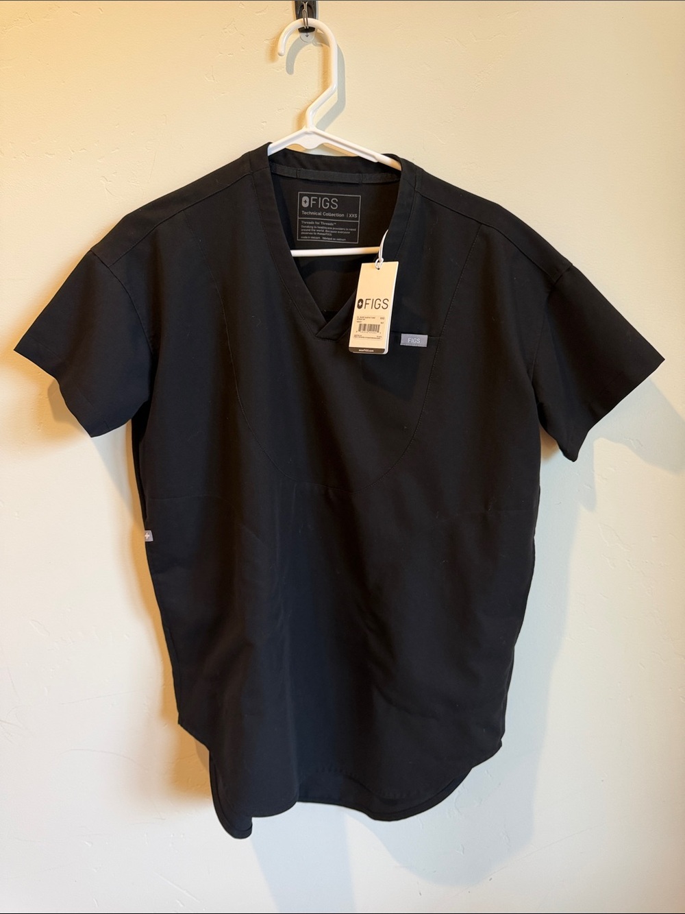 FIGS Women’s Halle Black V-Neck Medical Scrub Top Tunic XXS